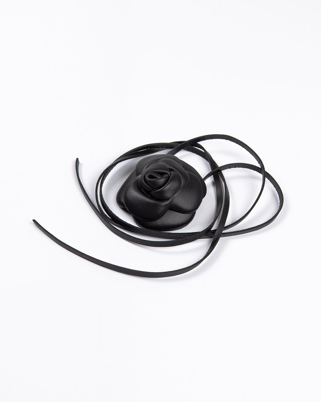 Flor Confidence Couro Preto WOOW