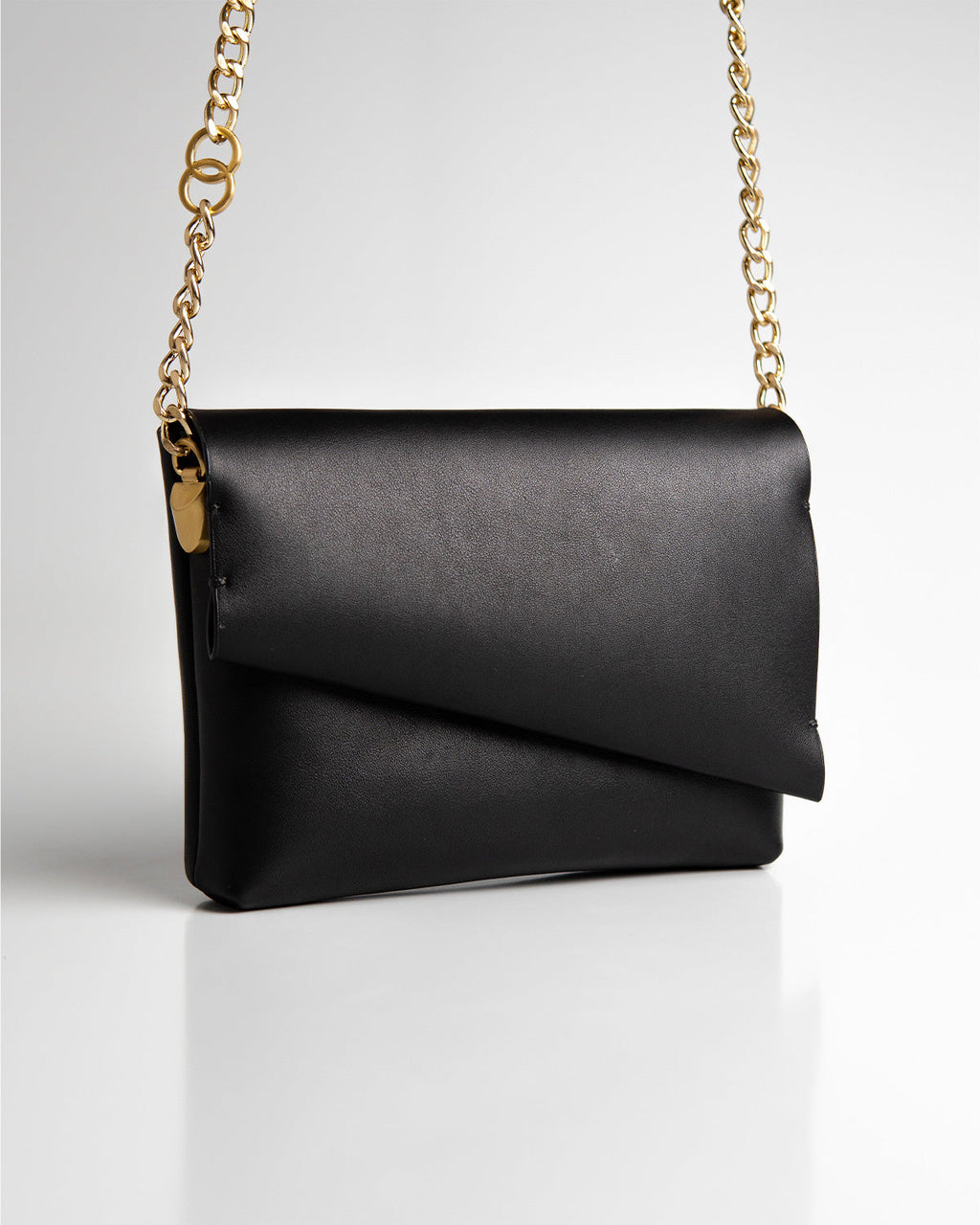 Bolsa Pequena Aya Couro Preto WOOW