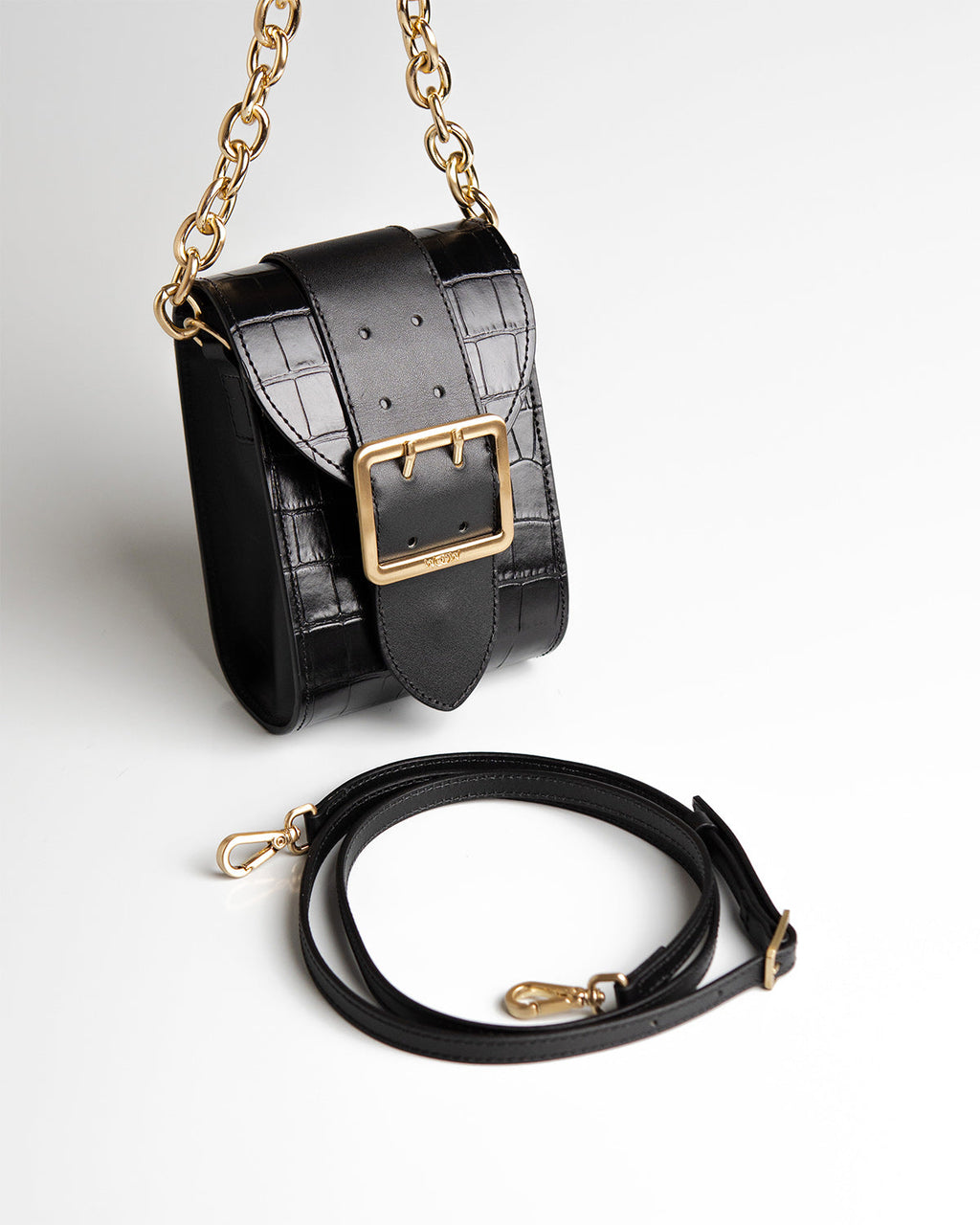 Bolsa Pequena Laila Couro Preto WOOW