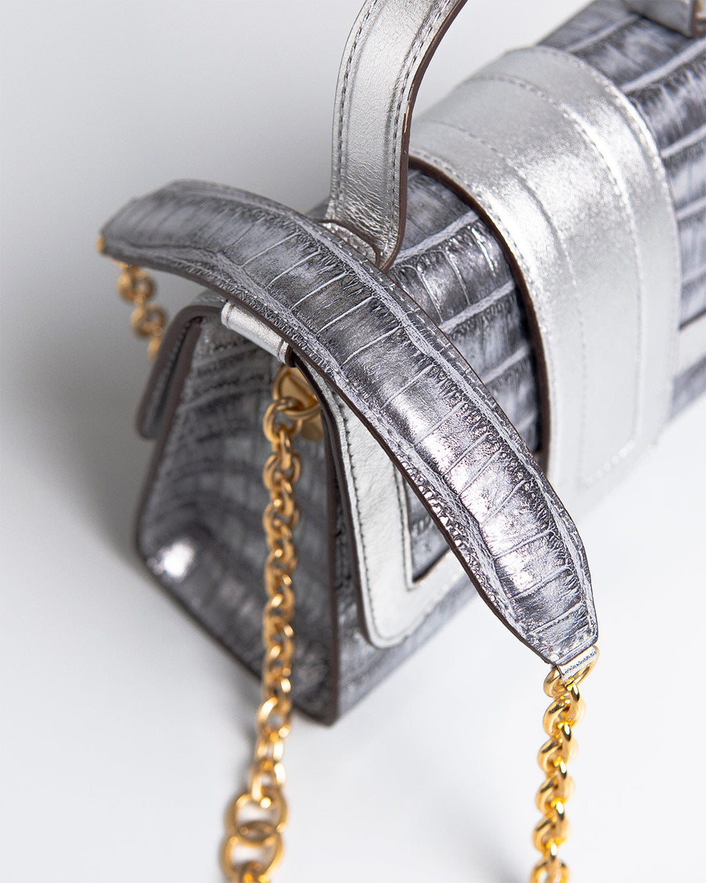 Bolsa Pequena Sophia Couro Silver WOOW
