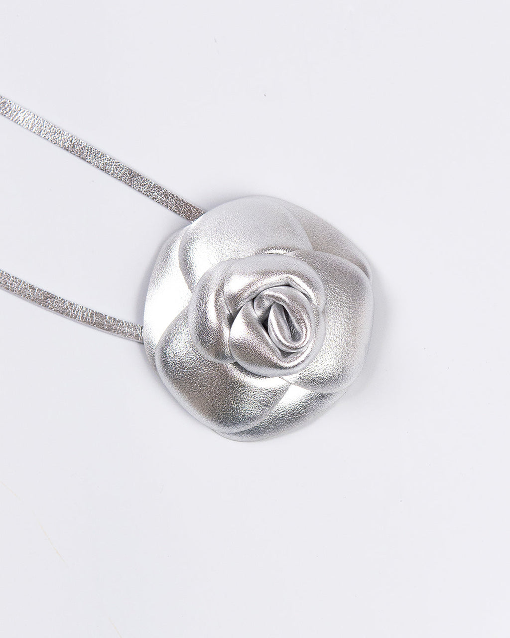 Flor Confidence Couro Silver WOOW