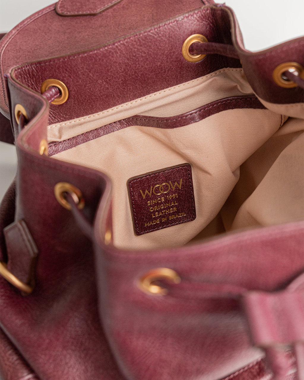 Bolsa Mochila Artemis em Couro Grape WOOW