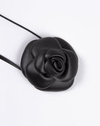 Flor Confidence Couro Preto WOOW