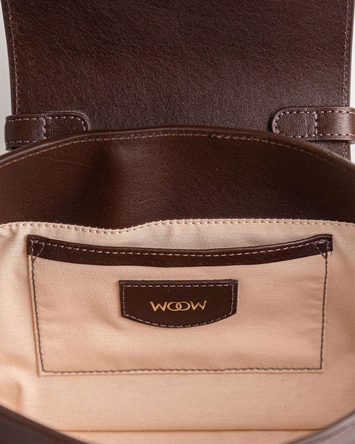 Bolsa Baguette Inez em Couro Café WOOW
