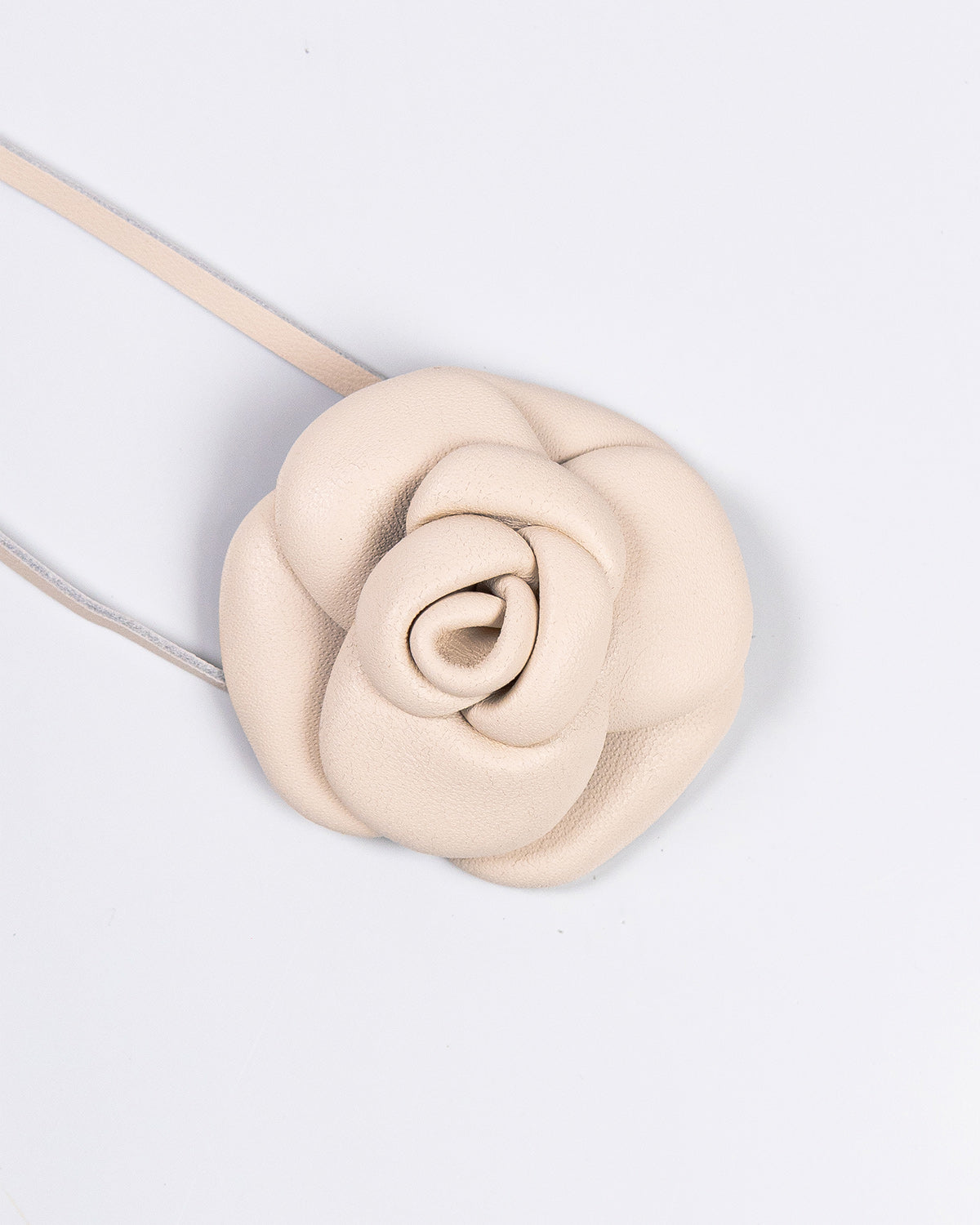 Flor Confidence Couro Off White WOOW