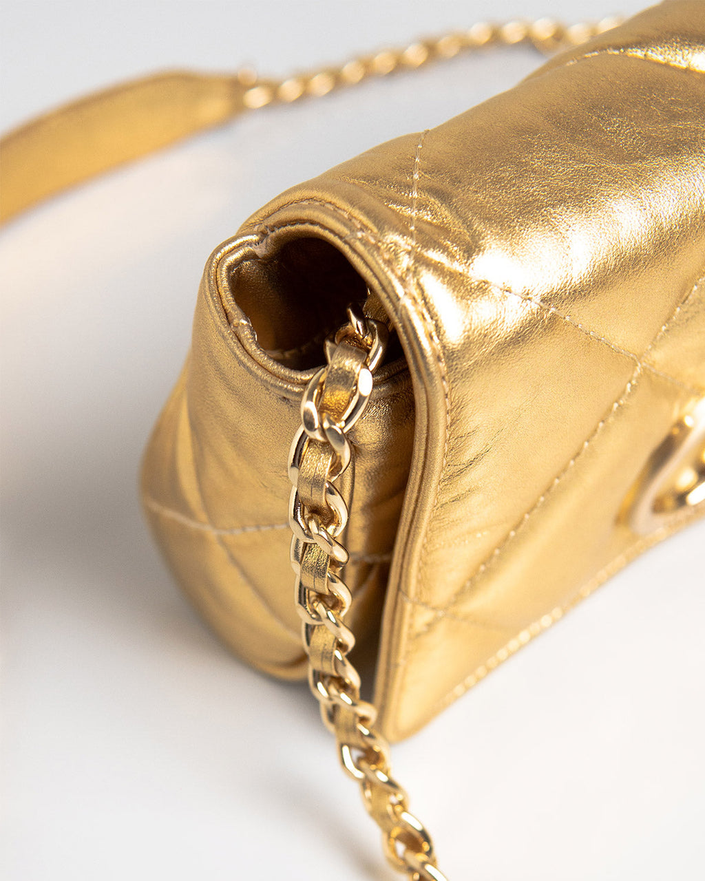 Bolsa Pequena Bella Serena Couro Gold WOOW