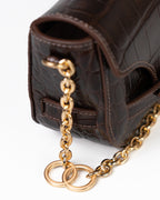 Bolsa Baguette Olivia Média Couro Croco Café WOOW