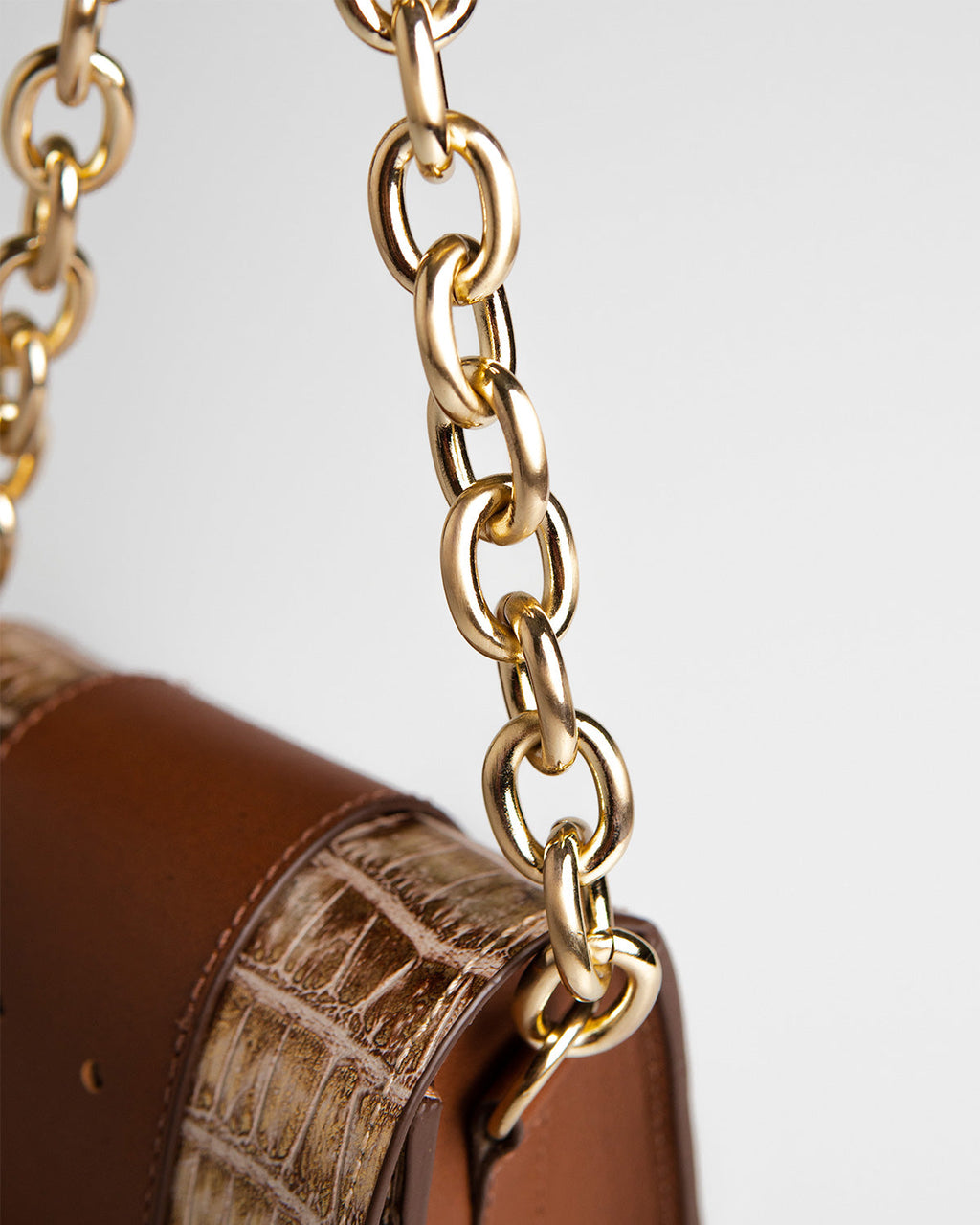Bolsa Pequena Laila Couro Gold WOOW