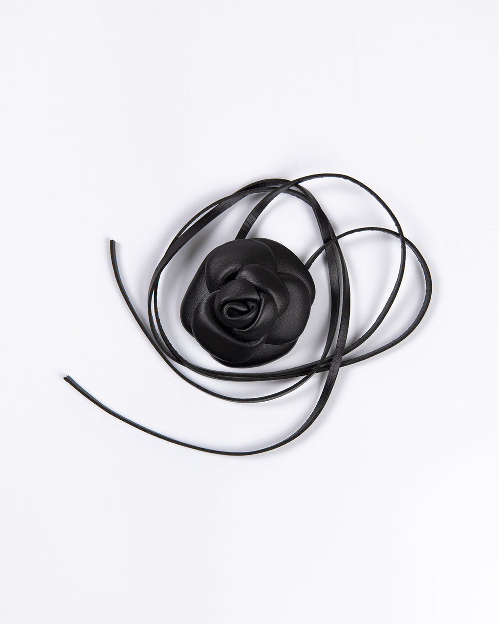 Flor Confidence Couro Preto WOOW