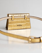Bolsa Micro Camila com Cinto Couro Gold WOOW