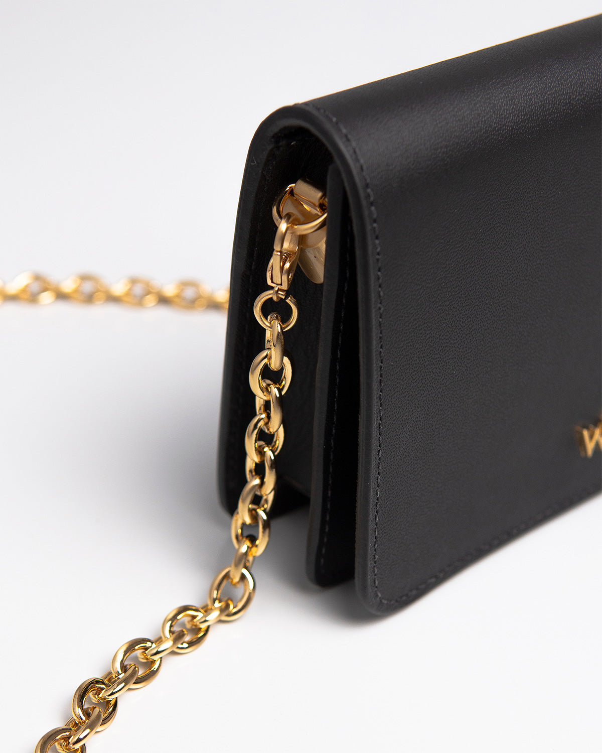 Bolsa Pequena Aura Couro Preto WOOW
