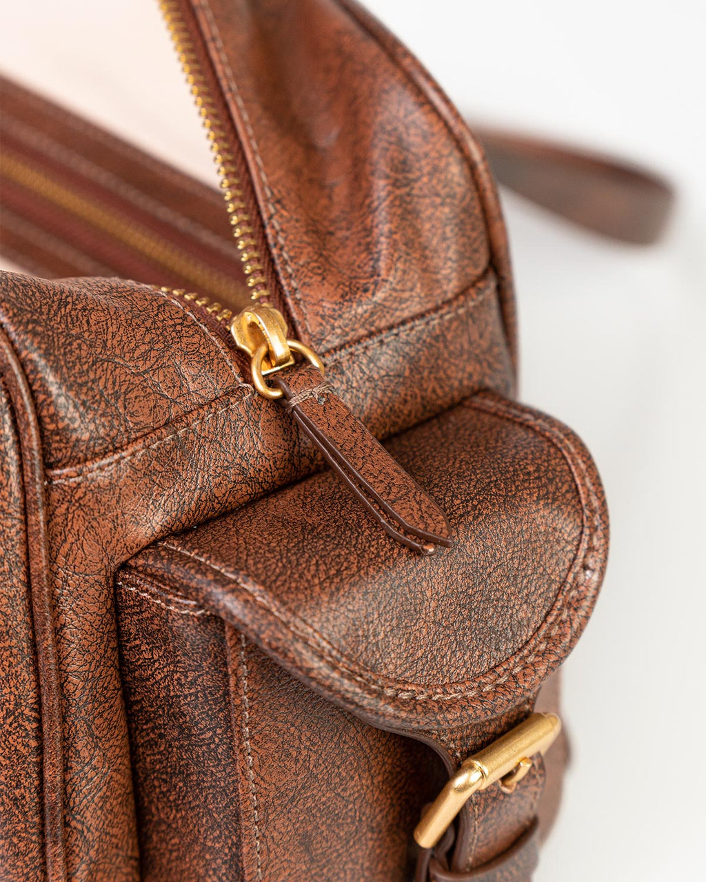 Bolsa Atena em Couro Camel WOOW