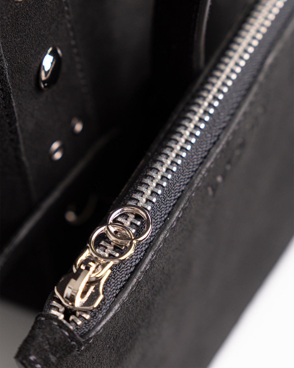 Bolsa Tote Vertical Giulia Couro Camurça Preto WOOW