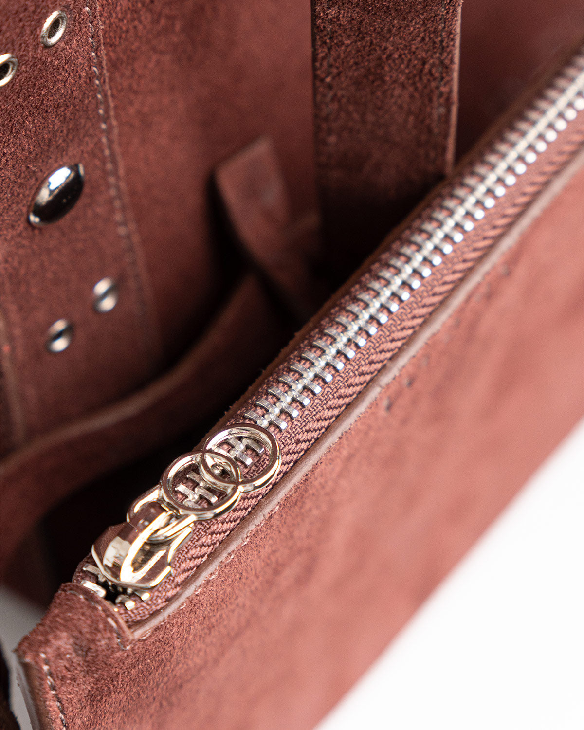 Bolsa Tote Vertical Giulia Couro Camurça Marrom WOOW