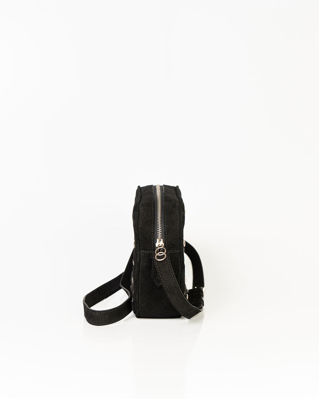 Bolsa Tiracolo Média Dara Ilhós Camurça Preta WOOW