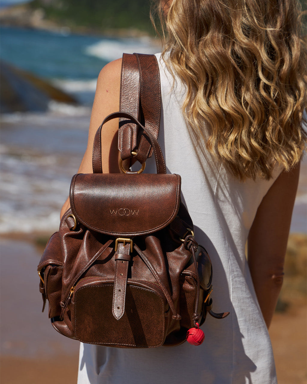 Bolsa Mochila Artemis em Couro Grape WOOW